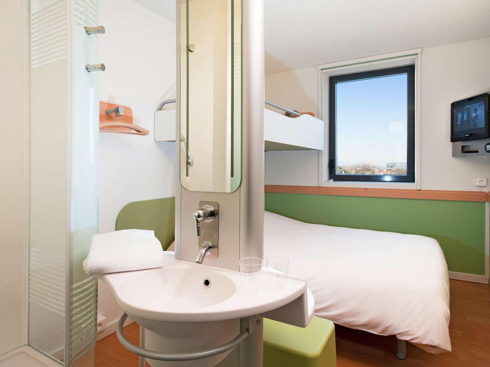 Ibis Budget Toulouse Aeroport Бланьяк Екстер'єр фото